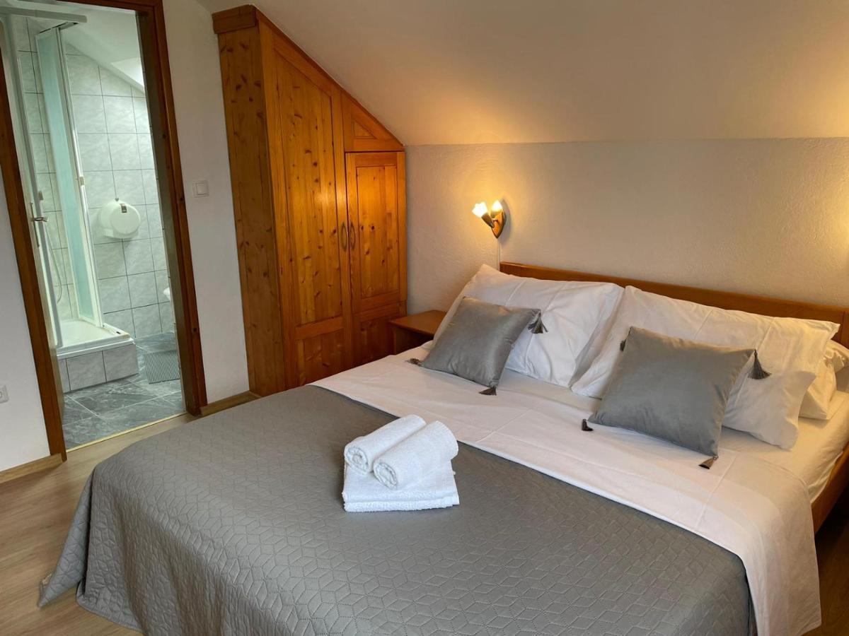 Guest House Family Dukic Раковица Екстериор снимка